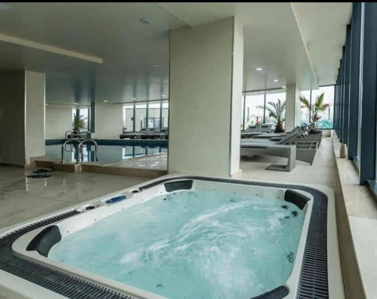 Alezzi Beach Resort Nautica Неводарі Екстер'єр фото