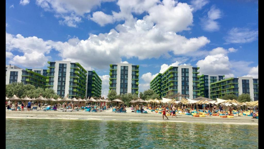 Alezzi Beach Resort Nautica Неводарі Екстер'єр фото