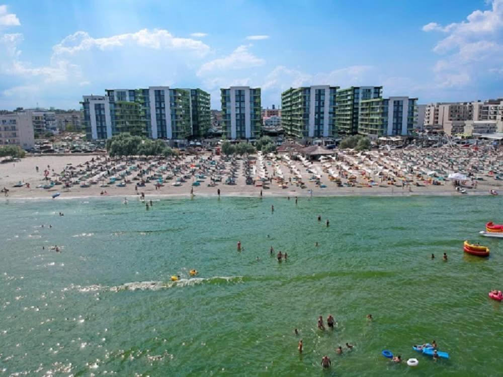 Alezzi Beach Resort Nautica Неводарі Екстер'єр фото